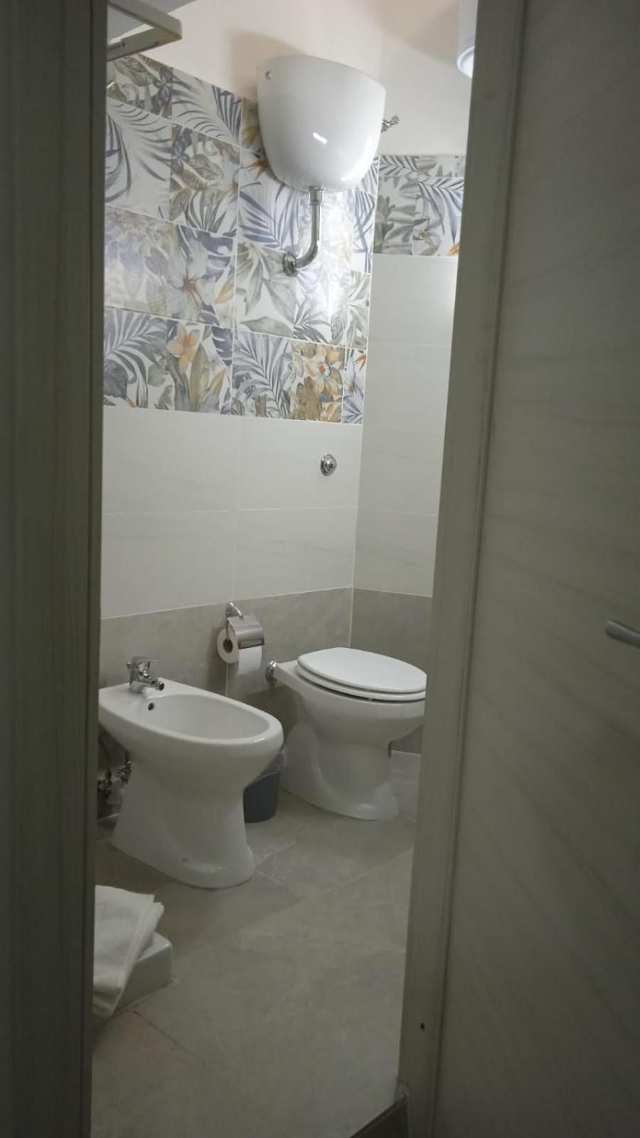 Annahouse Bed & Breakfast Наполи Екстериор снимка